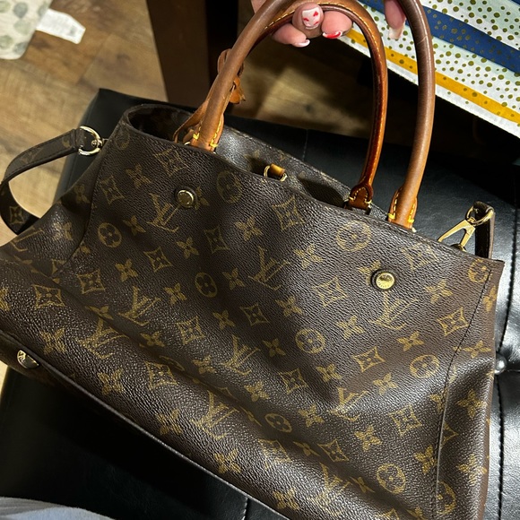 Louis Vuitton Montaige MM - Picture 8 of 8